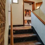Bilocale Moderno Nel Centro Storico By Host Hero * Iesi