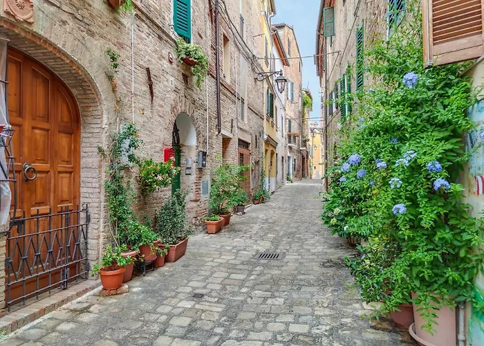 Apartment Bilocale Moderno Nel Centro Storico By Host Hero Iesi