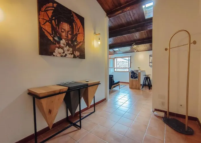 Bilocale Moderno Nel Centro Storico By Host Hero Apartment