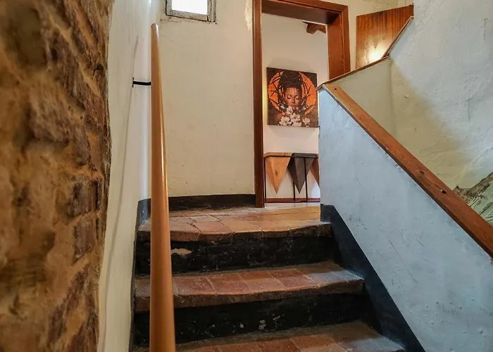 Bilocale Moderno Nel Centro Storico By Host Hero * Iesi