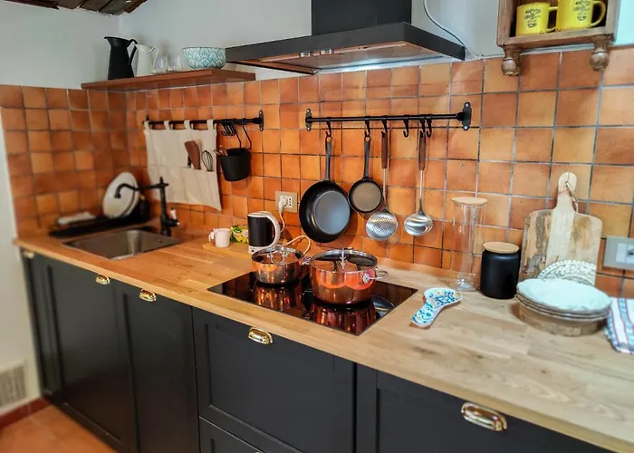 Apartment Bilocale Moderno Nel Centro Storico By Host Hero *