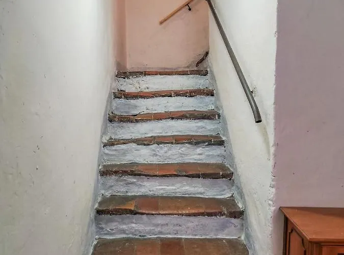 Apartment Bilocale Moderno Nel Centro Storico By Host Hero